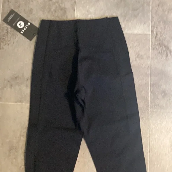 GLYDER - Picture 10 of 16